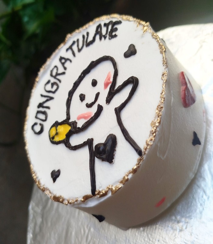 Custom Congrats Cake Custom Congrats Cake – a personalized mini celebration cake with soft sponge layers, fresh cream frosting, and hand-decorated congratulatory design, perfect for graduations, promotions, birthdays, and milestone celebrations in Haripur and nearby areas