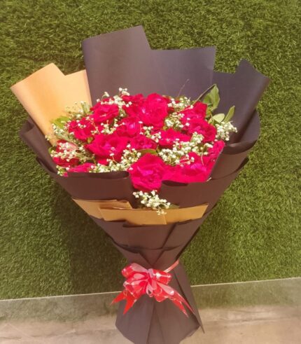 Elegant Red Rose Bouquet