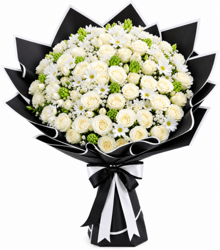 Elegant White Rose & Daisy Luxury Bouquet with Black Wrapping